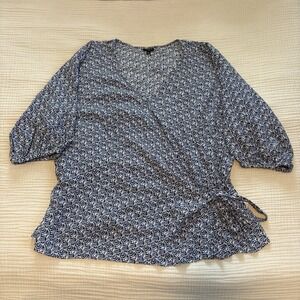 Talbots Faux Wrap Top Floral Ruched Sz 2X Blue Feminine Coastal Office Church